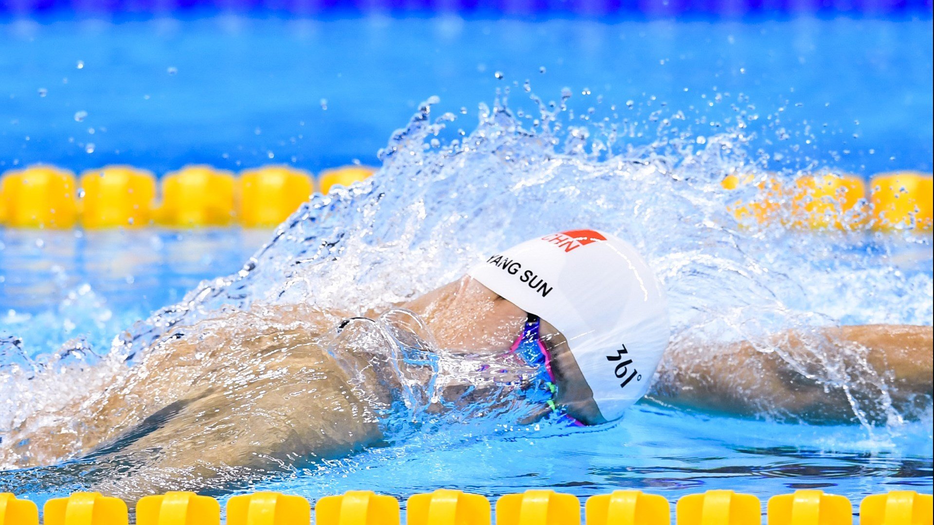 卡塞米罗的节奏魔法，哥伦比亚如何以收割者姿态完控秘鲁